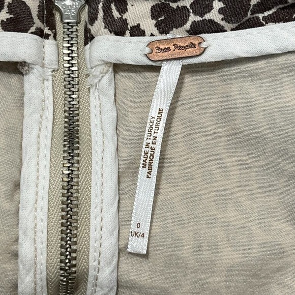Free People Mini Skirt 0 Leopard Print Stretch Festival Playful Statement Chic - Picture 5 of 11